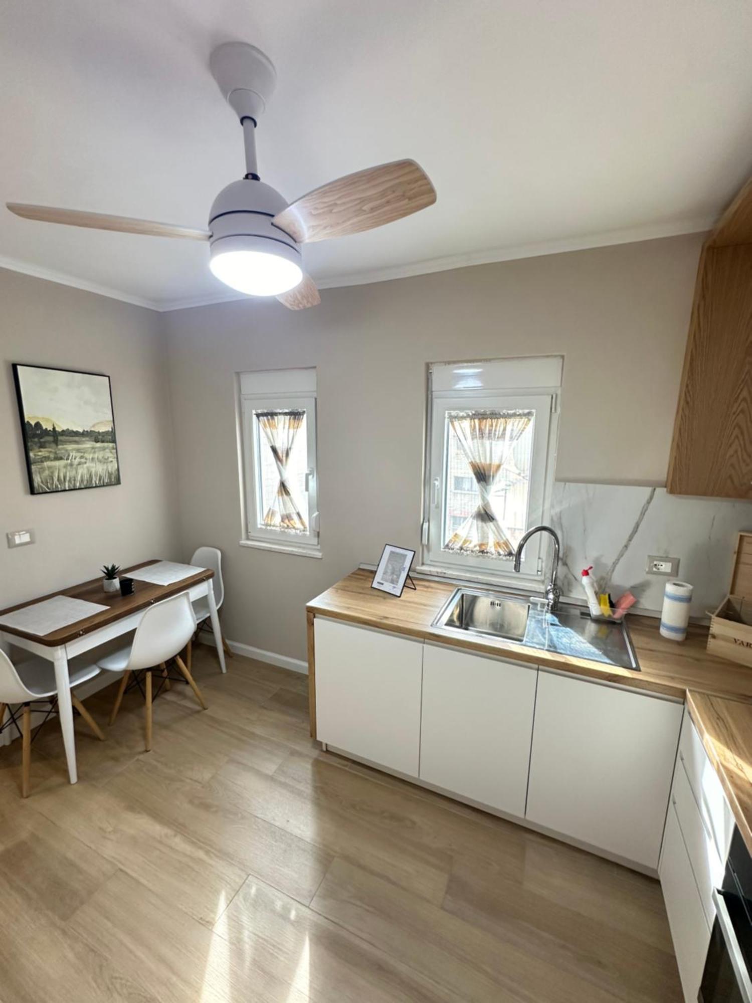 Eja Apartment 3 Tirana Zewnętrze zdjęcie
